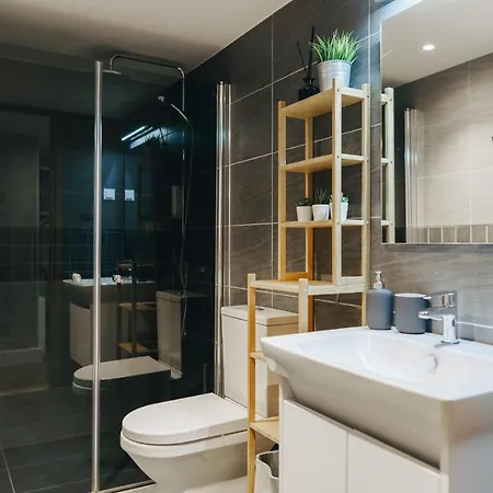 Dream - Exclusive Centre Loft With Free Parking & High Speed Wifi * Tallin